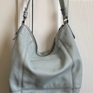 The sak casual shoulder bag in grey-blue color
